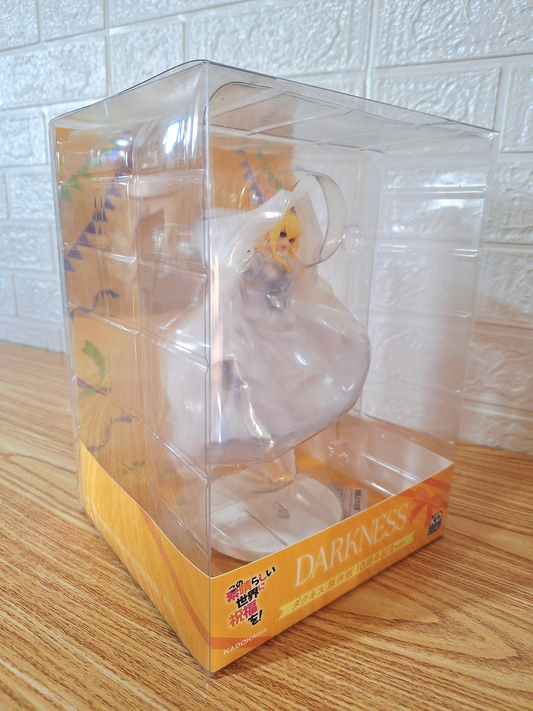 Figura Konosuba Darkness 10TH Aniversario Kadokawa