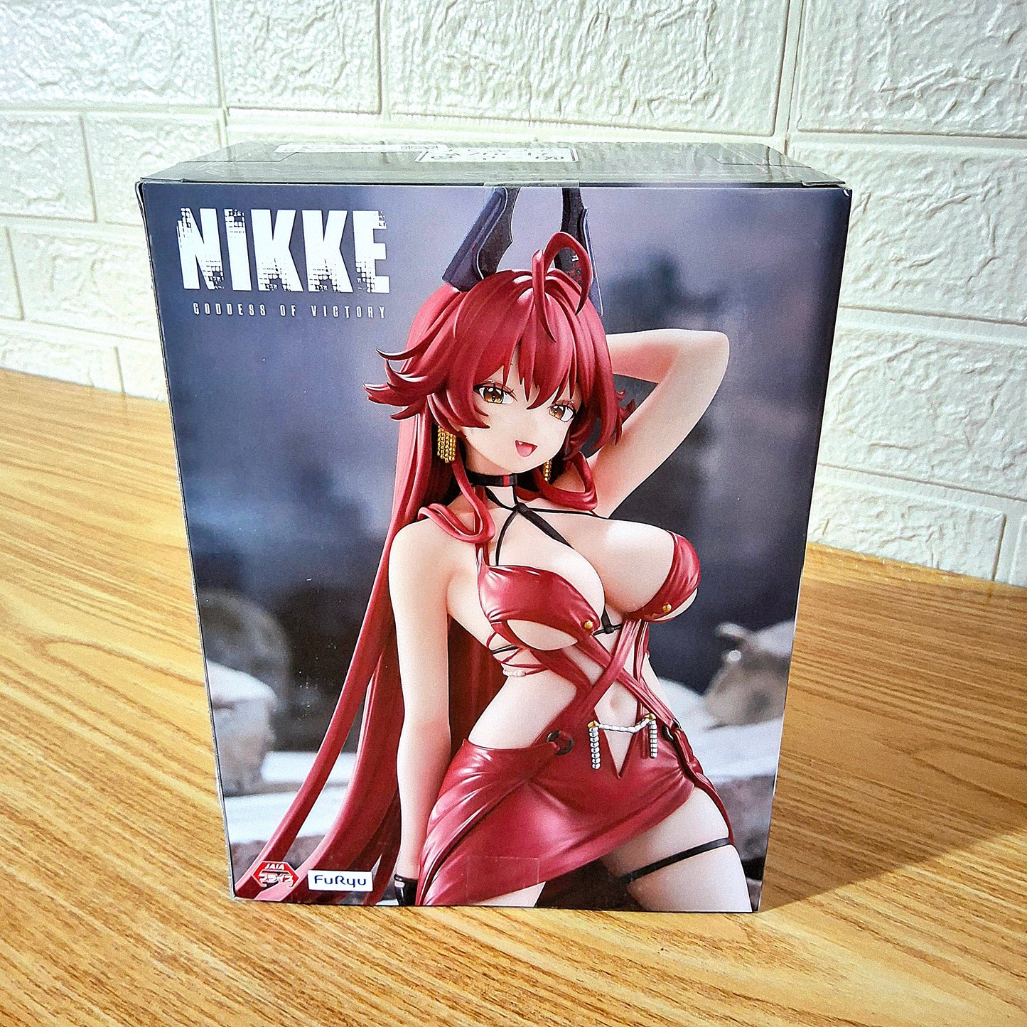 Figura NIKKE Red Hood Nonsense Red FuRyu