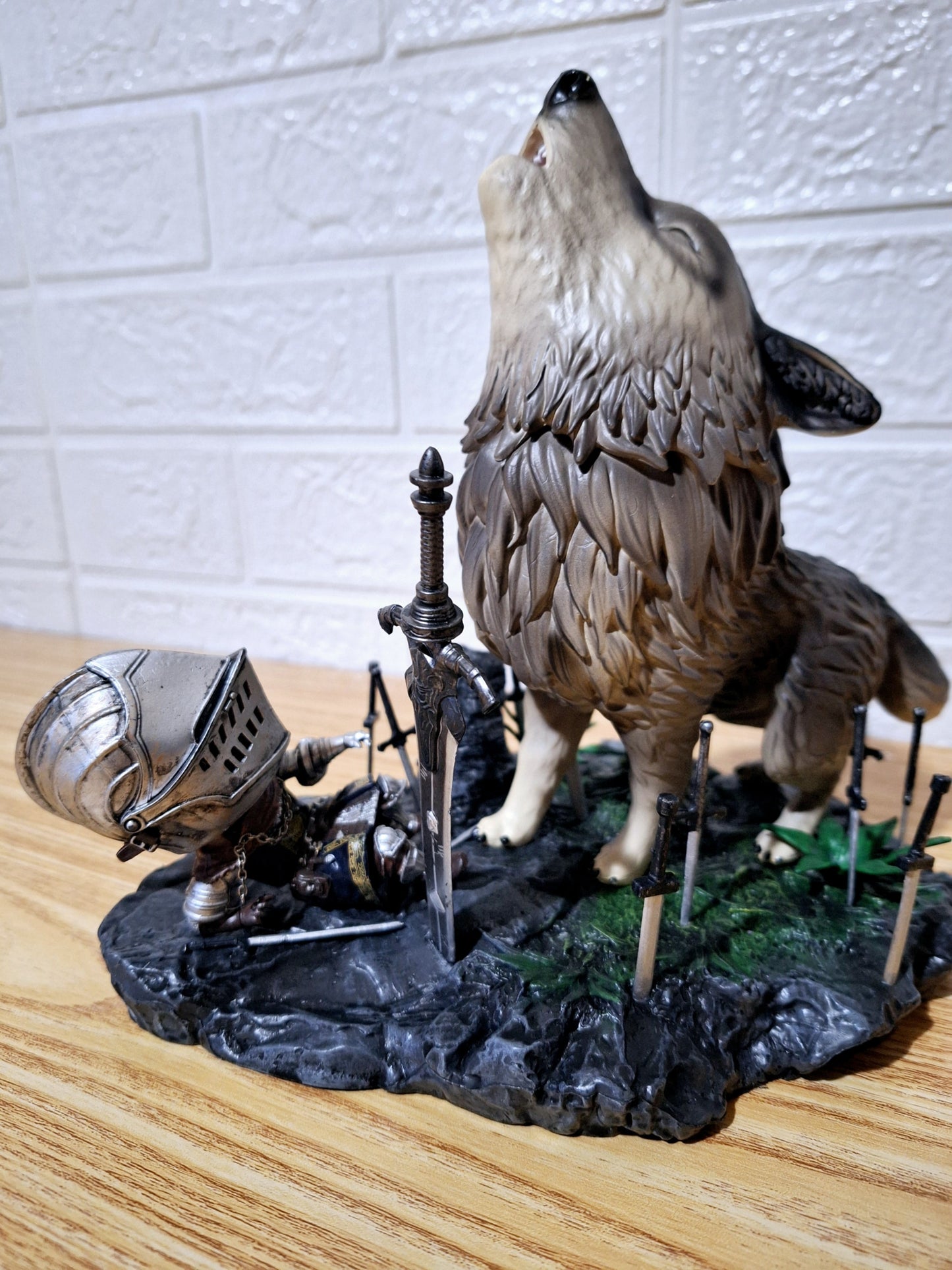 Figura Sif El Gran Lobo Gris Dark Souls 22 cm
