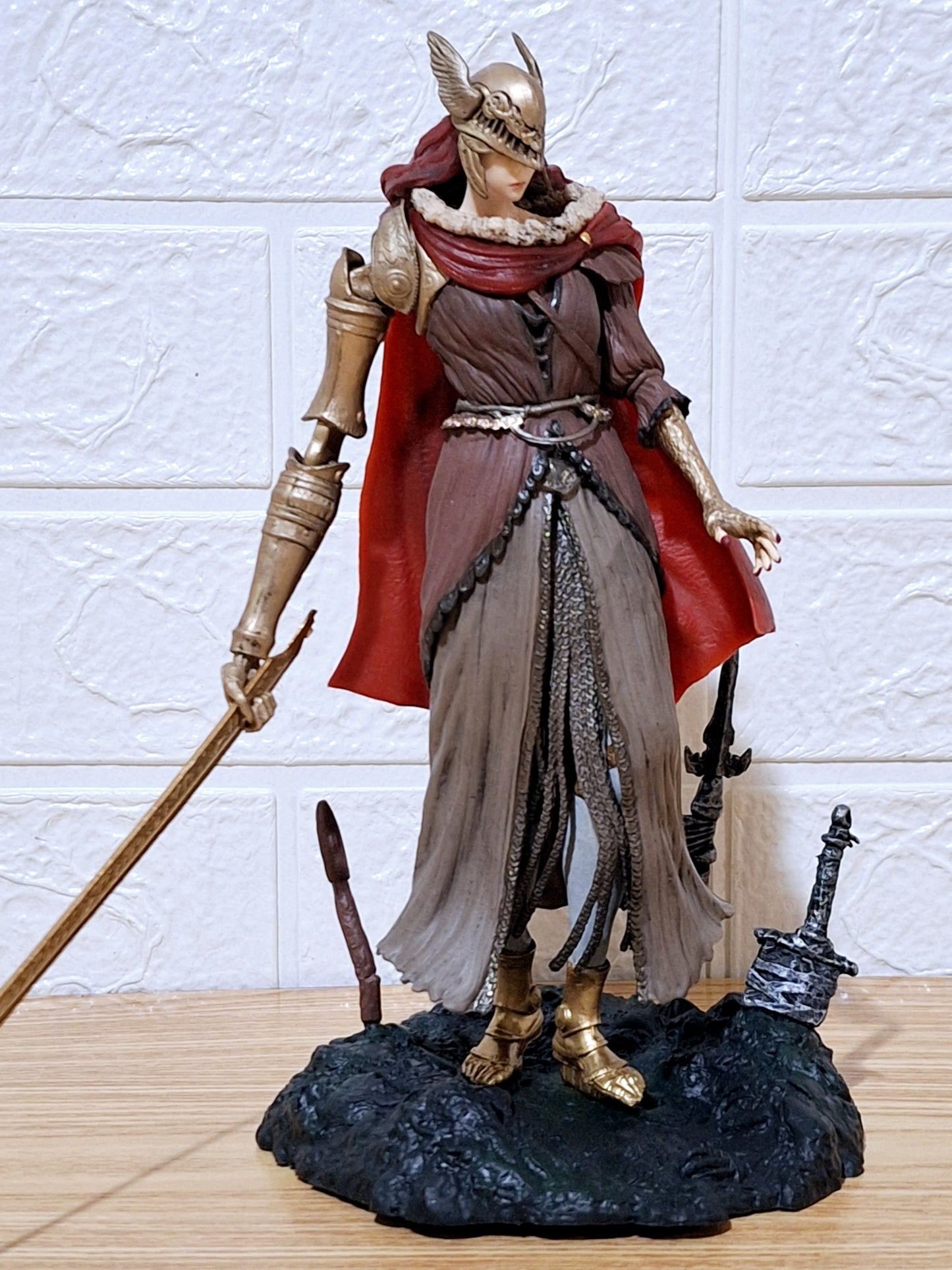 Figura Malenia Espada De Miquella Elden Ring 24 cm