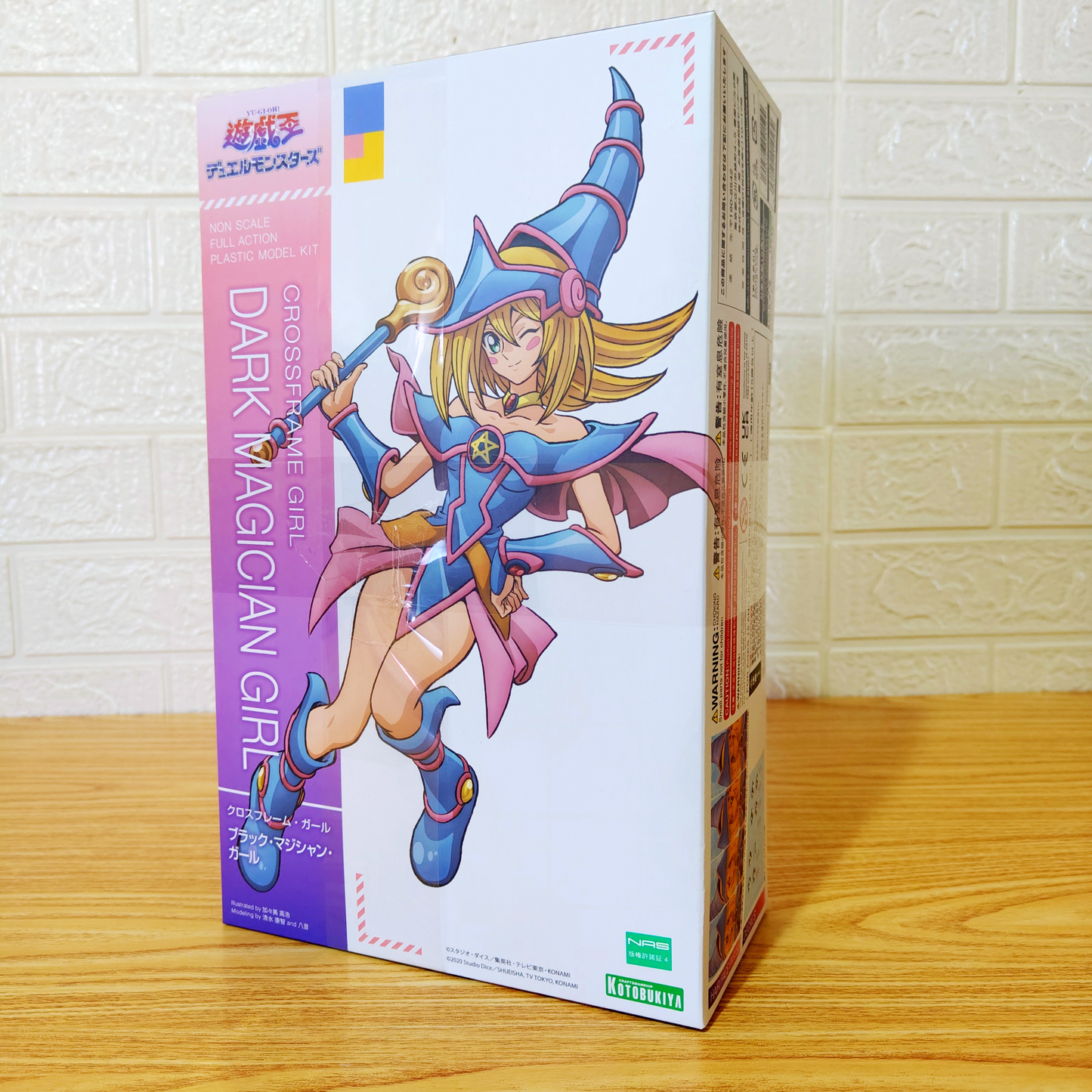 Modelo Yu-Gi-Oh Maga Oscura Kotobukiya Cross Frame Girl