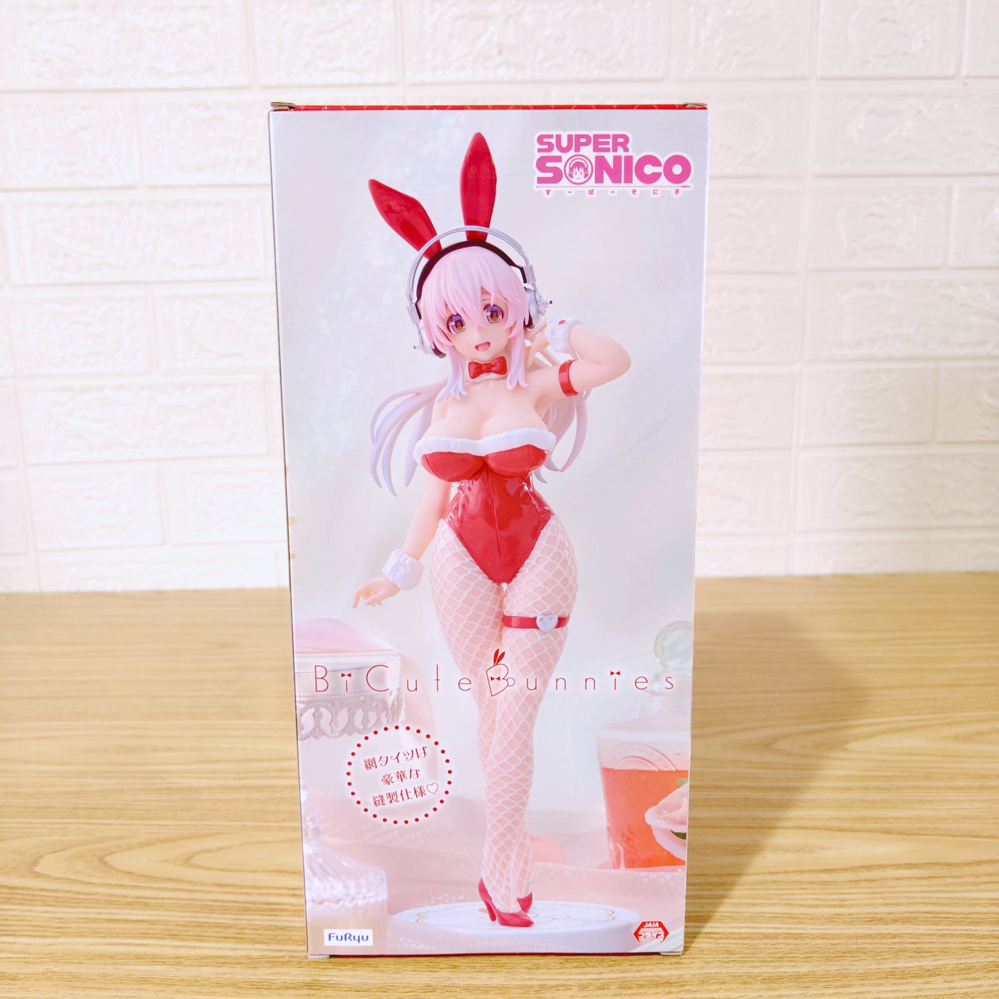 Figura Super Sonico FuRyu BiCute Bunnies Red Version