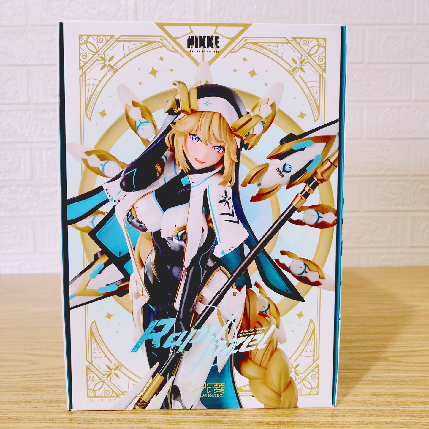 FIGURA GODDESS OF VICTORY: NIKKE RAPUNZEL LUMINUS BOX