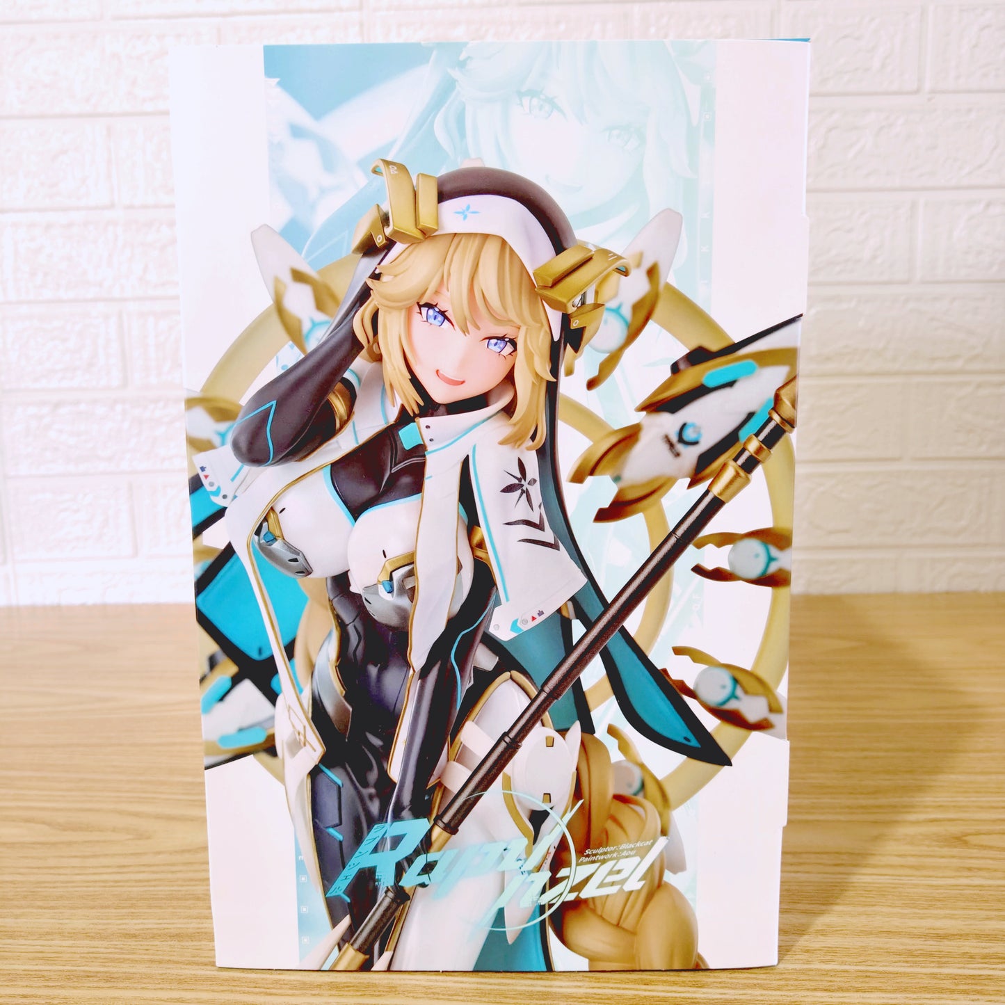 FIGURA GODDESS OF VICTORY: NIKKE RAPUNZEL LUMINUS BOX