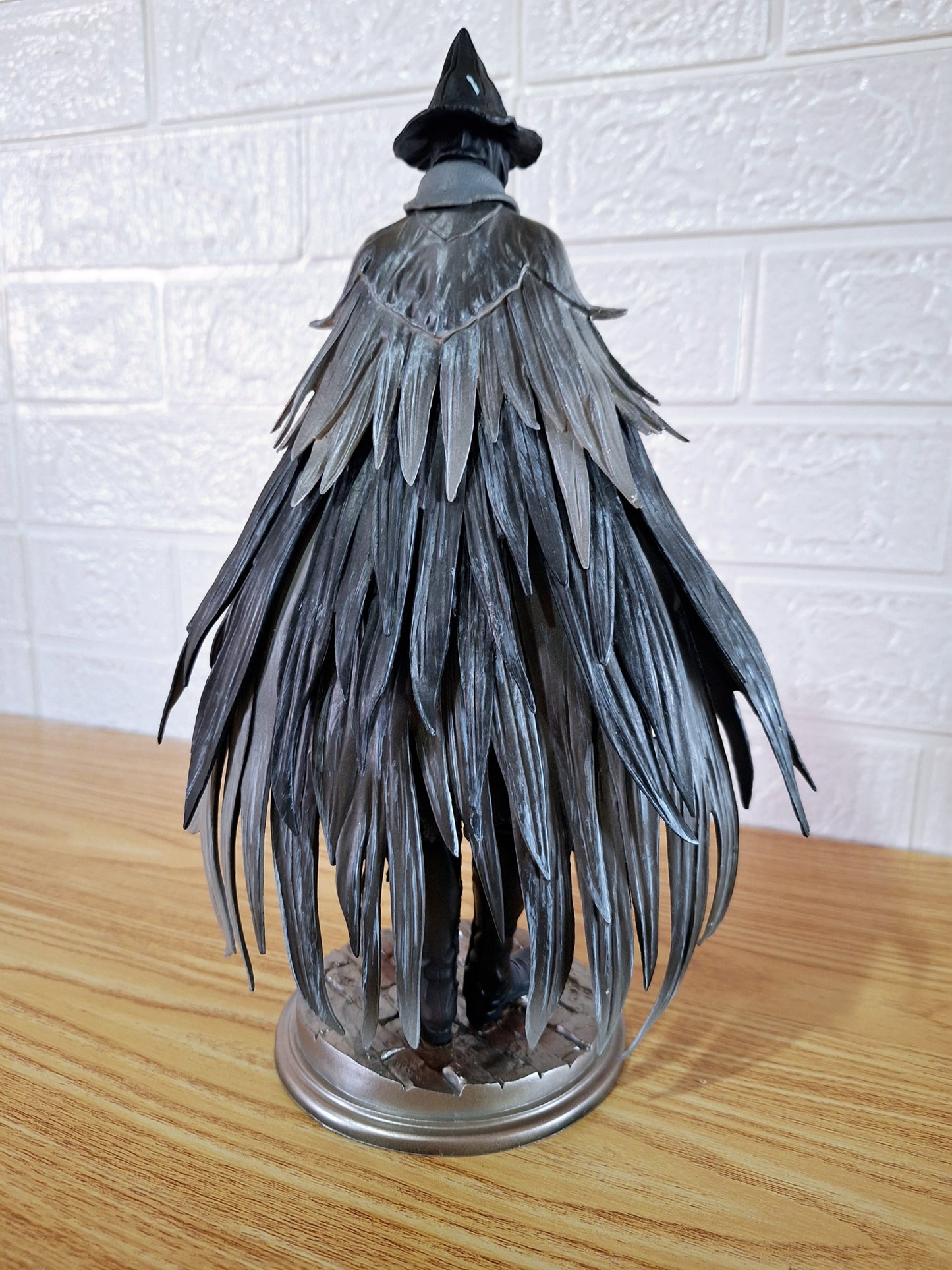 Figura Eileen The Crow Bloodborne 30 cm