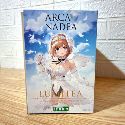 Model Kit Arcanadea Lumitia Kotobukiya